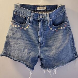 Madewell embroidered denim shorts, size 24